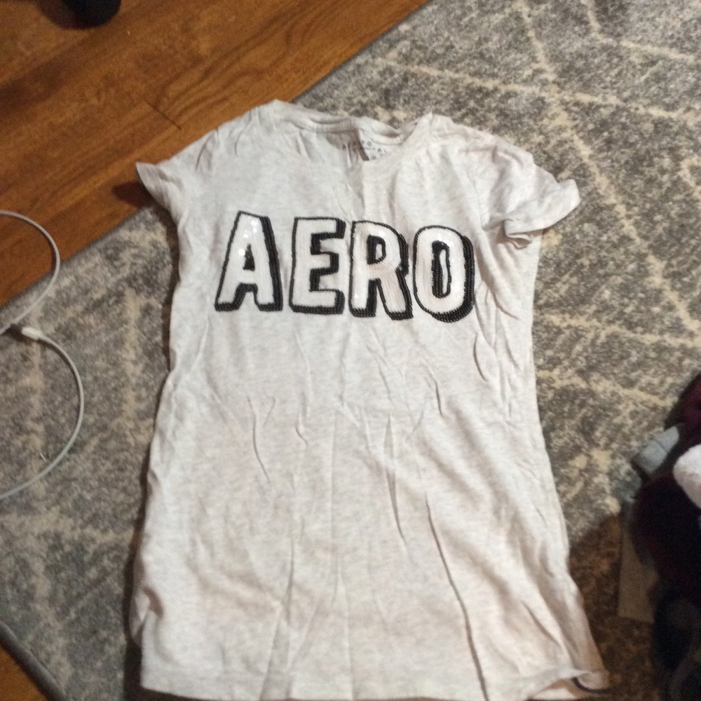 6 T shirts